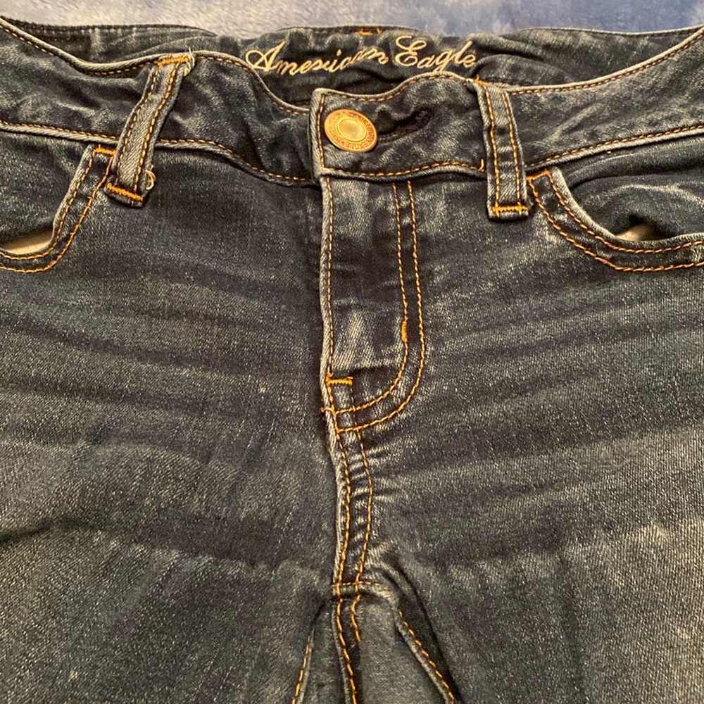 American Eagle Super Stretch Jeggings Sz 2. Gently Worn.